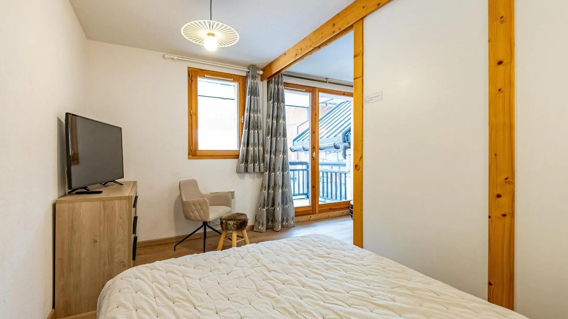 Charmant T2 A Saint Francois Longchamp, 6 Pers, Balcon Sud, Proche Pistes - Fr-1-807-22